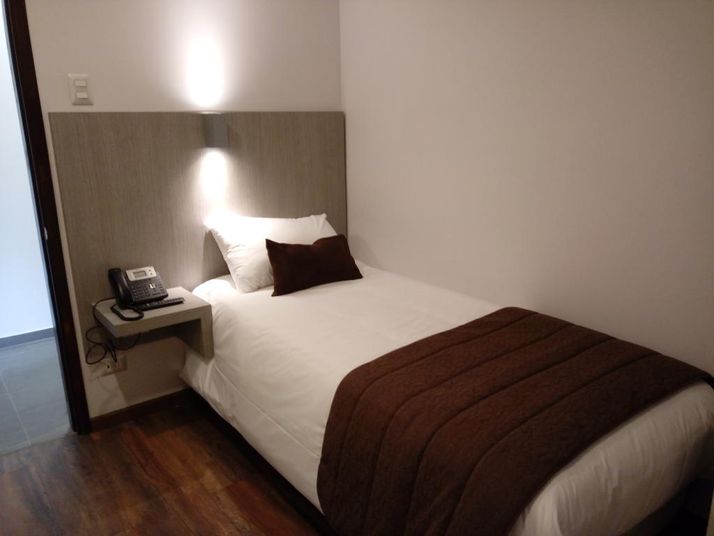 Hotel Elisa Cole Santiago Dış mekan fotoğraf